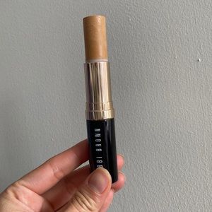 Golden natural 4.75 BOBBI BROWN SKIN FOUNDATION STICK